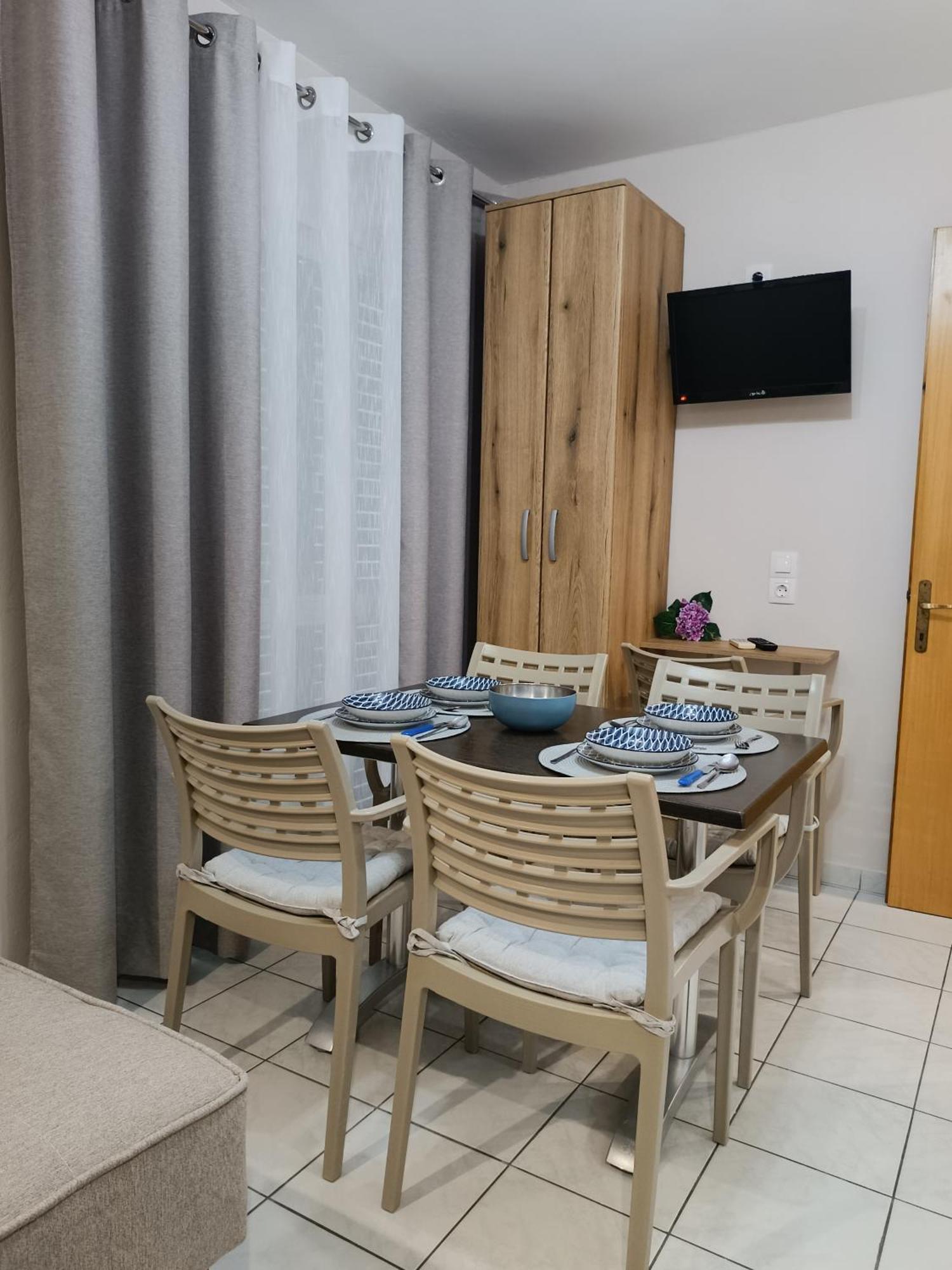 Rooms Anastasia Paralia Экстерьер фото